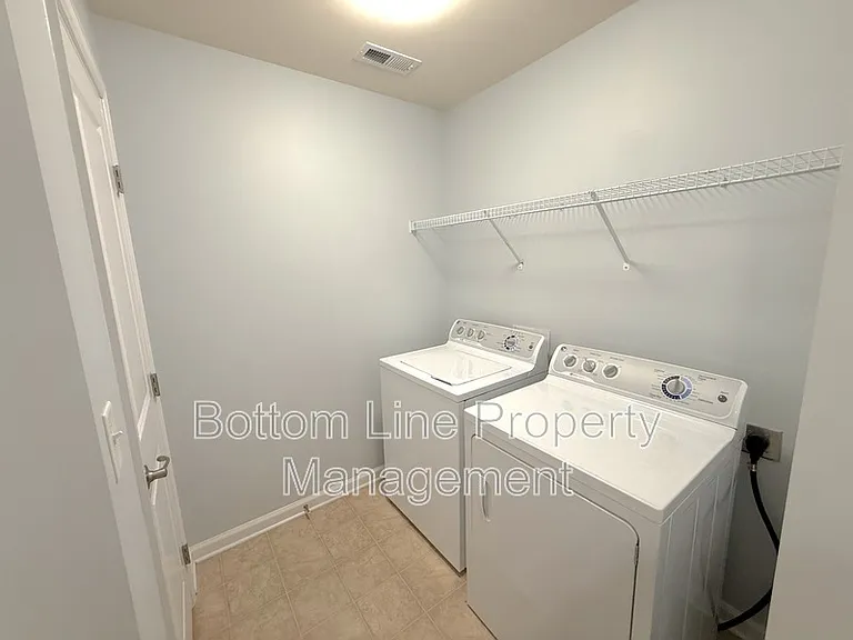 7562 Red Mulberry Way — Photo 15