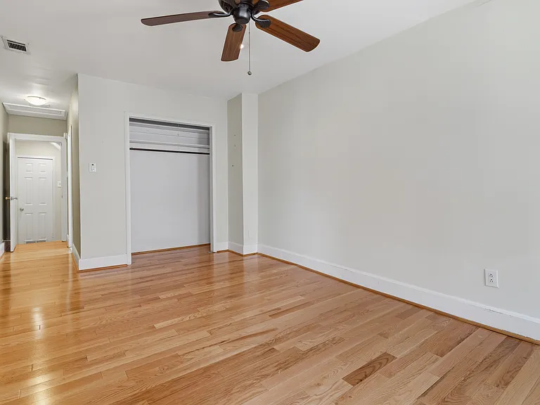 2025 Poplar St #1 — Photo 18