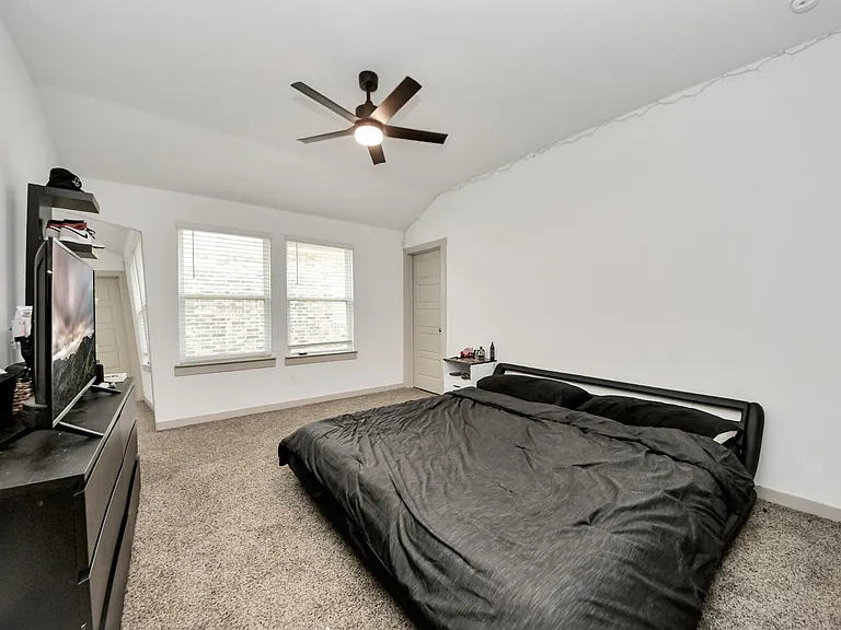 7706 Caspian Ranch Dr — Photo 6