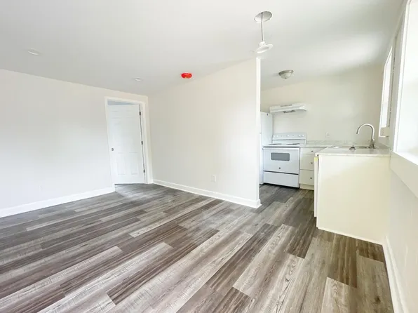 3404 White Horse Rd, Greenville, SC