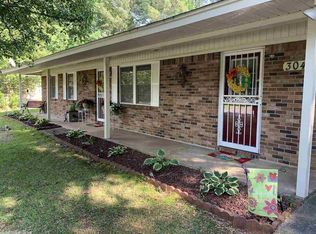 304 Whitefield Dr, White Hall, AR 71602