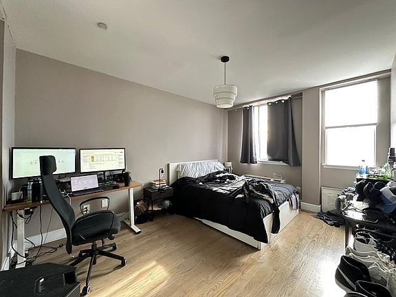 3rd image of 756 Myrtle Ave APT 5G
