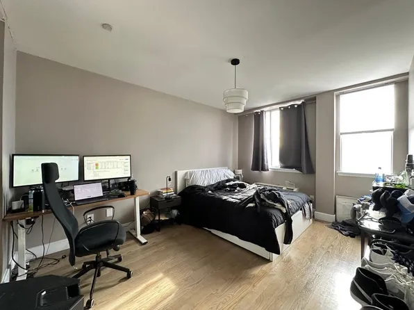 756 Myrtle Avenue image 3 of 9