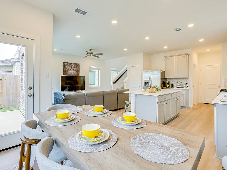 31915 Bromley Fern Dr — Photo 8