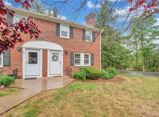 29 Brandywine Ln #29, Suffield, CT 06078