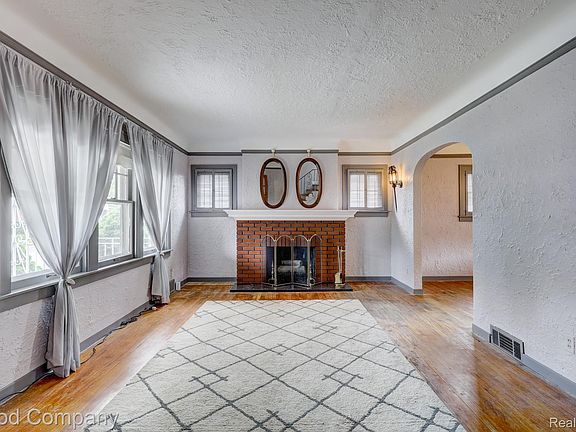 4th image of 6464 Coleman St
