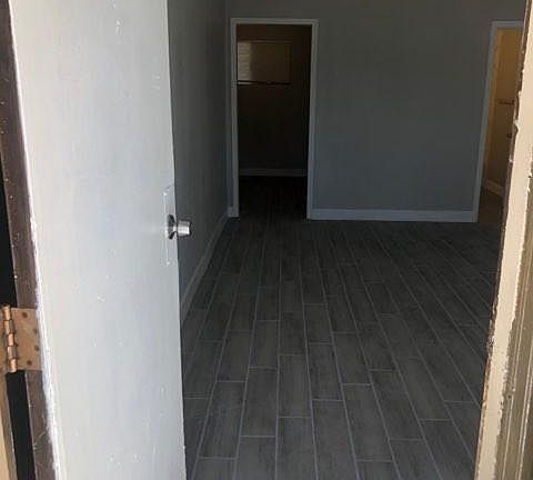 4th image of 3055 Fremont St #7