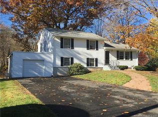 14 Brook Rd, North Branford, CT 06471