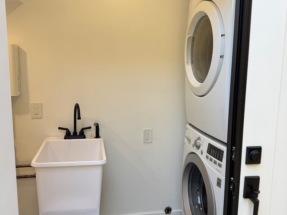 Tenant's laundry room