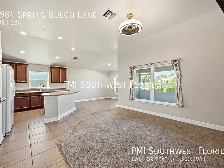 9984 Spring Gulch Ln — Photo 6