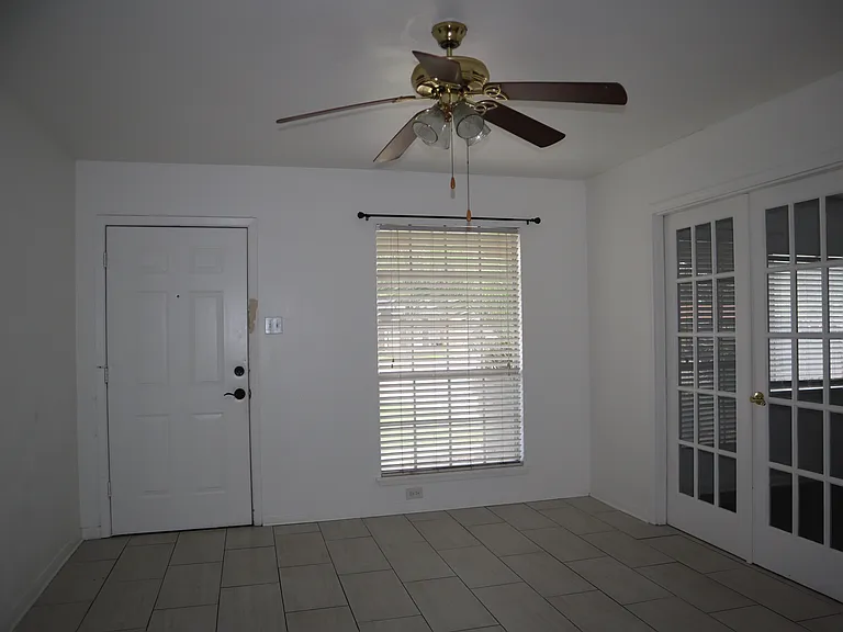 5726 Swift Creek Dr — Photo 17