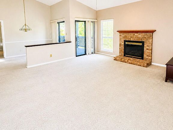 3rd image of 4613 Hamory Dr