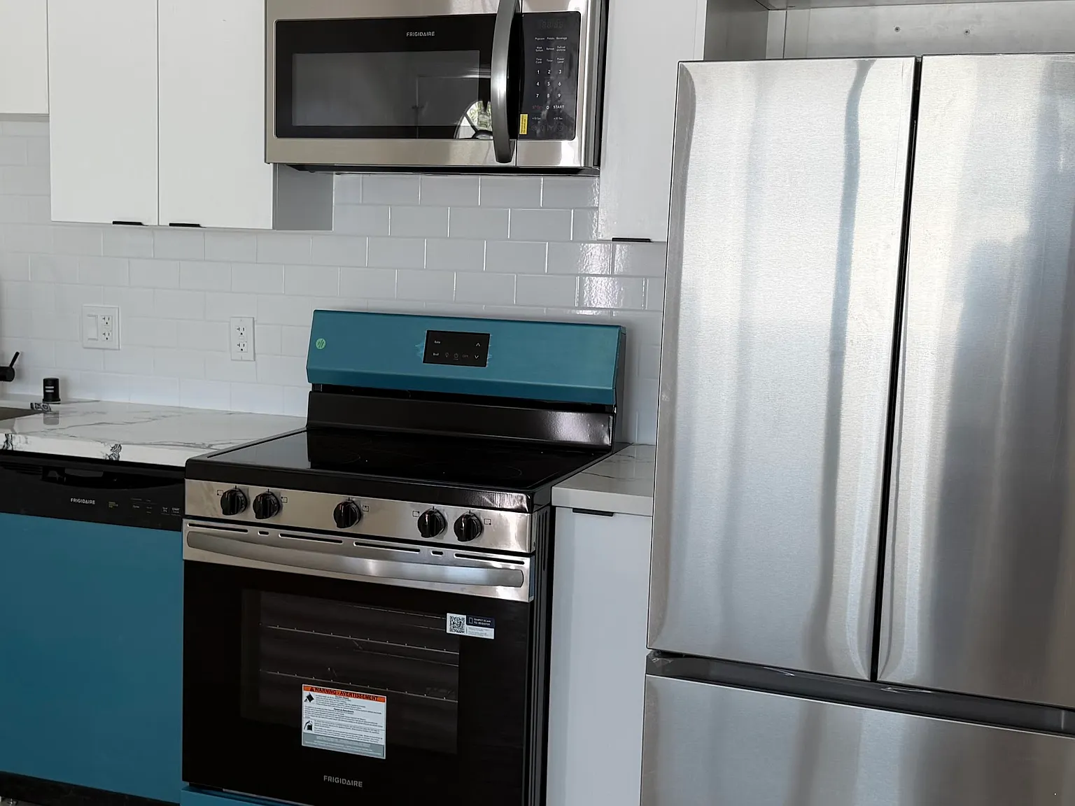 1 bed, 650 sqft, $2,300 — Photo 1
