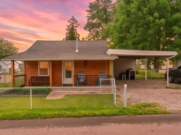 169 Myers Ave, Buckeye Lake, OH 43008