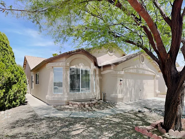 8002 S Wild Primrose Ave, Tucson, AZ 85747