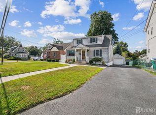187 Hoover Ave, Edison, NJ 08837