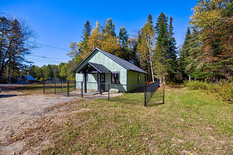 2nd image of 110 Black Bear Lane