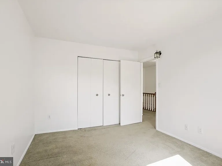 35 Bellfalls Way — Photo 21