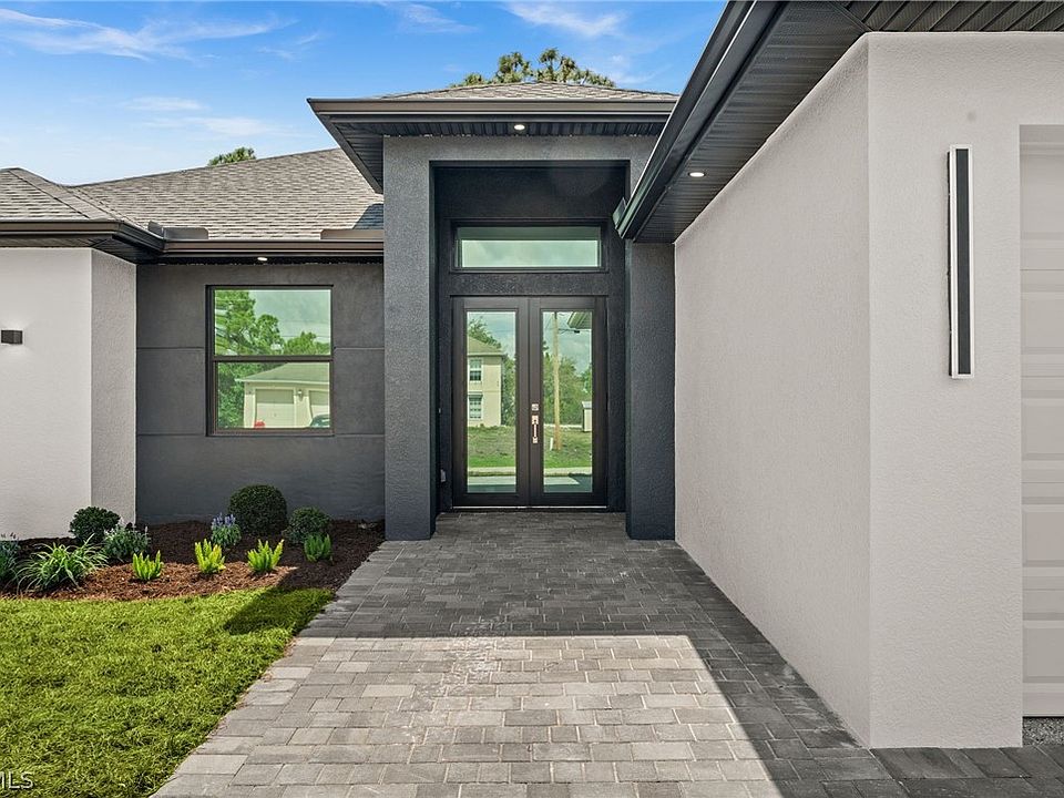 1st image of 938 Bolivia Dr
