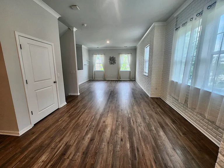 330 Spindlewood Way — Photo 6