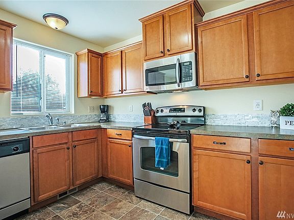 5th image of 1925 Kelowna Pl SE