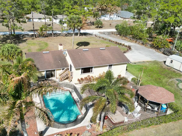 16974 W Glasgow Drive, The Acreage, FL 33470