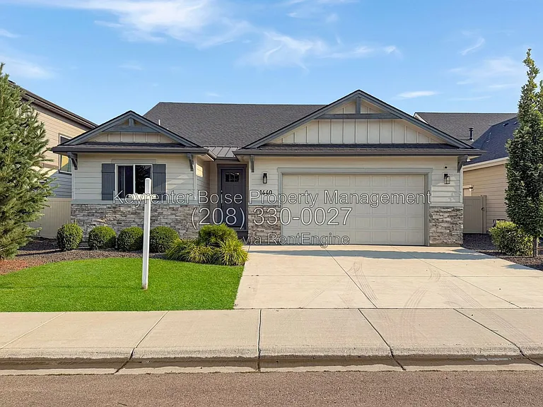 1440 W Cerulean St — Photo 1