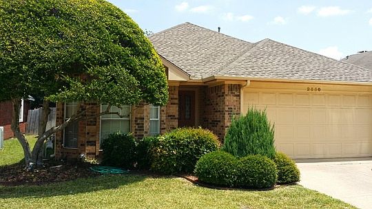 1st image of 2330 Oakcrest Dr