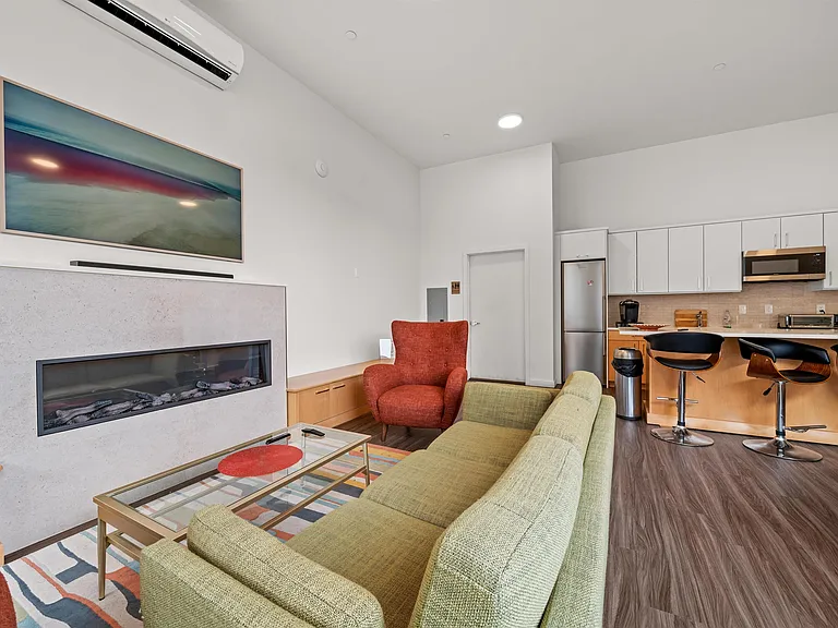 333 Newark Ave #306 — Photo 9