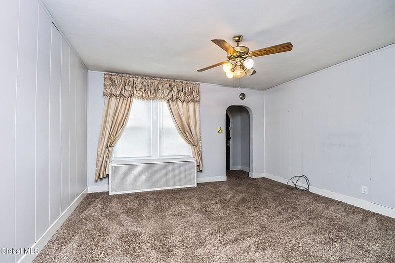 5th image of 1633 Chrisler Avenue