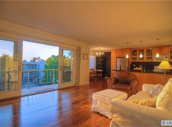 5th image of 3707 E Livingston Dr Unit 405