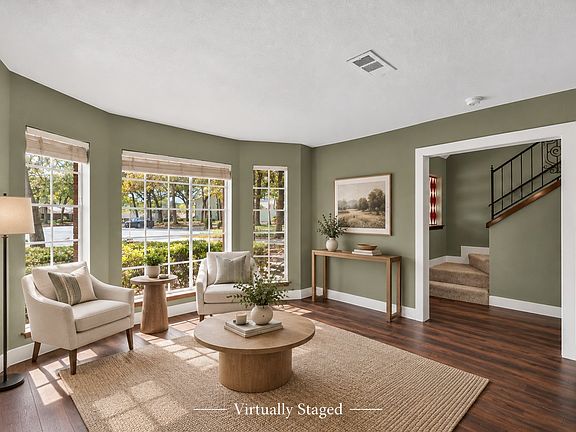 5th image of 1000 Cherry Ct