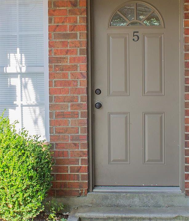1st image of 21630 E Knox Dr Ste 5