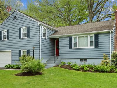 1 Old Flintlock Road, Bloomfield, CT, 06002