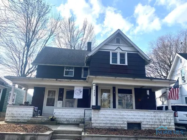 453 College Ave, Fostoria, OH 44830