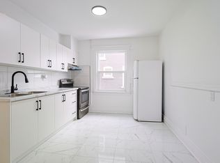 176 Church St #2, Saint Catharines, ON L2R 3E7