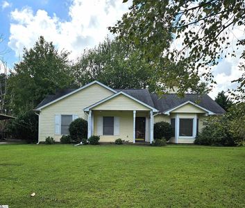 102 Foxbriar Ct, Simpsonville, SC, 29681