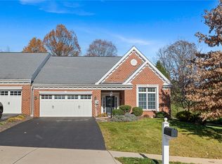 110 Village Ct, Sewickley, PA