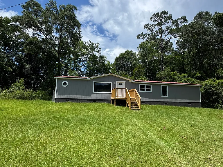 378 Lee Road 490 — Photo 13
