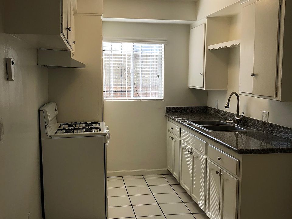 2nd image of 4362 W 130th St