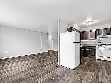1 bed, $1,298 — Photo 2