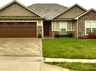 6070 Ruth Ann Ave, Hallsville, MO 65255