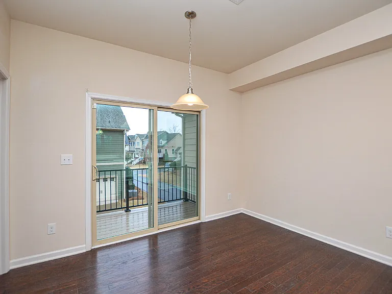 313 Annandale Dr — Photo 12