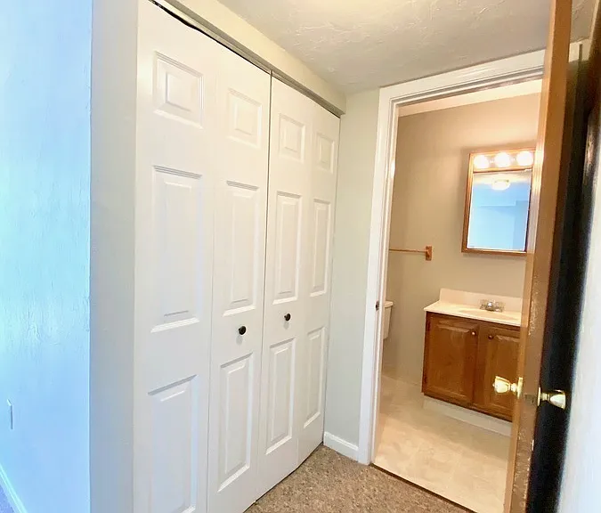 Apple Valley Dr — Photo 51
