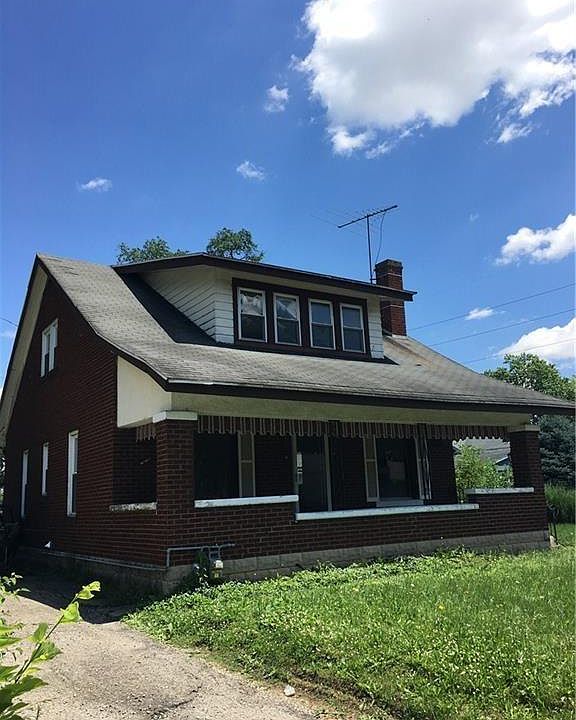 1st image of 117 E West St