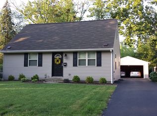 2201 Cranford Rd, Columbus, OH 43221