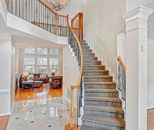 2nd image of 10422 Buffton Ct