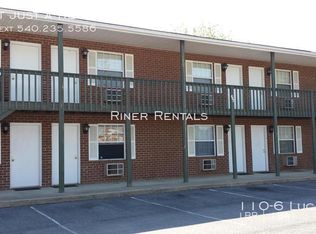 110 Lucas Ln APT 6, Elkton, VA 22827