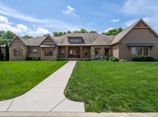 15785 Belfry Dr, Bloomington, IL 61705