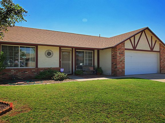 2nd image of 6539 W Sunnyside Dr